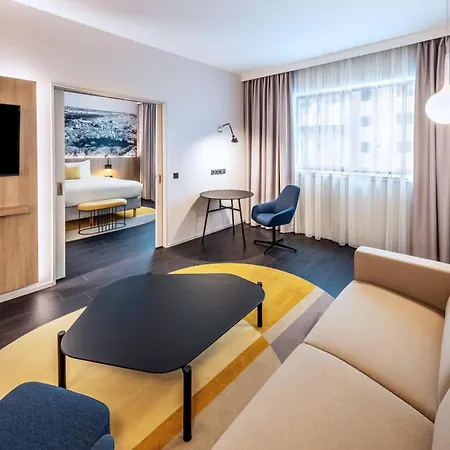 Courtyard By Marriott Airport 4* Prague