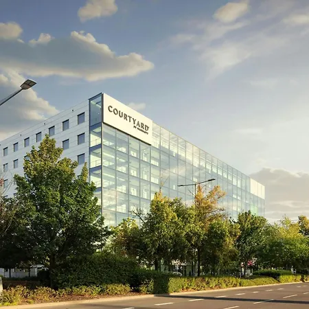 Ξενοδοχείο Courtyard By Marriott Airport