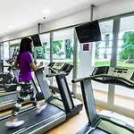Courtyard By Marriott Airport Praag